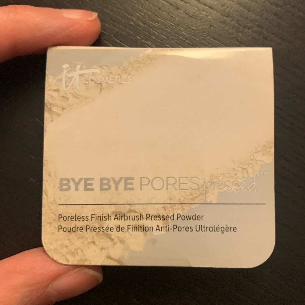 2/$15 ItCosmetics Bye Bye Pores Pressed Powder sample